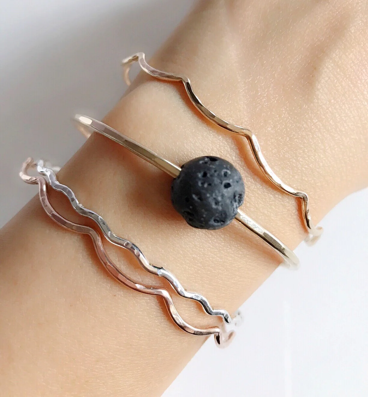 Lava bead bangle (B344) - Mitchell's Manufacturing Jewel