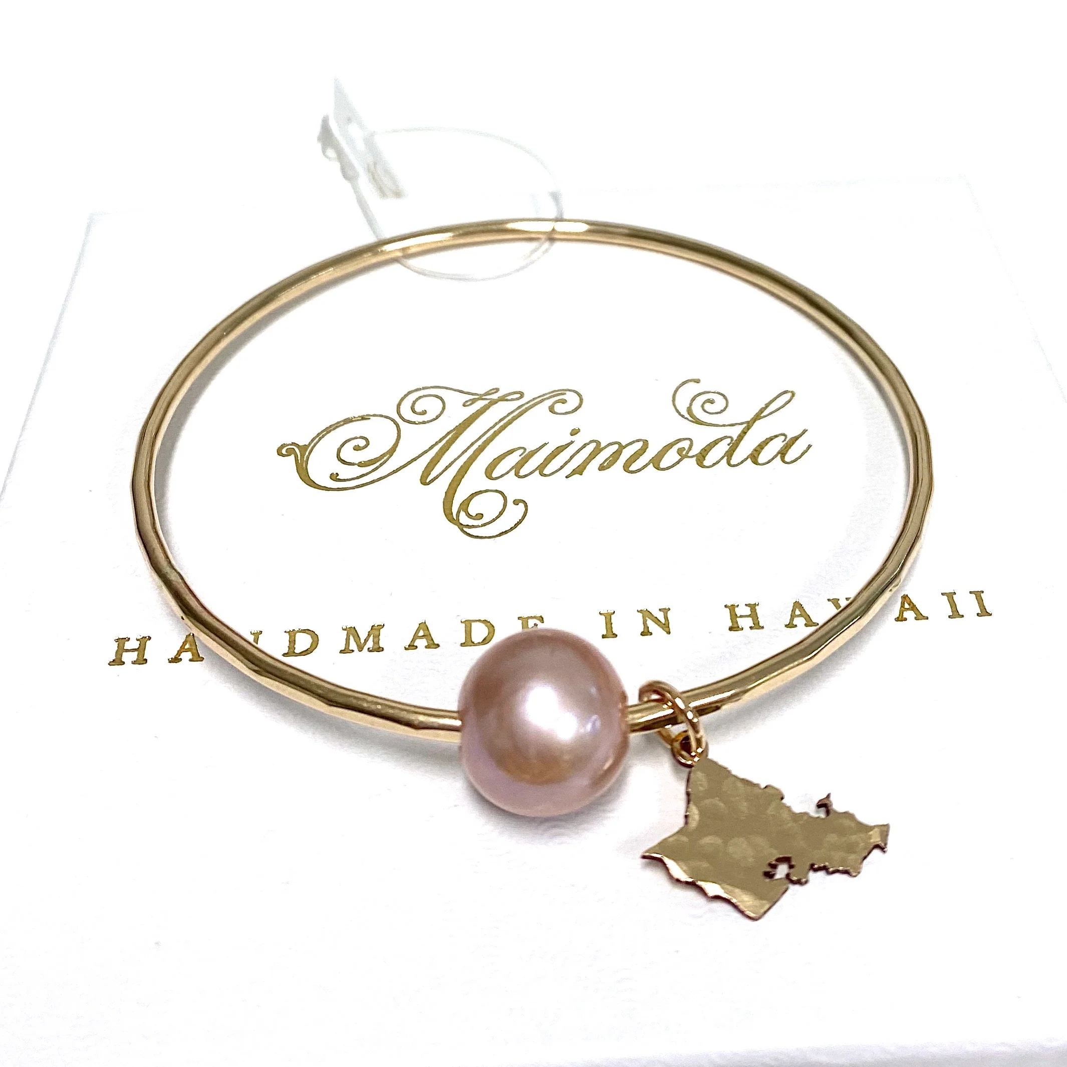 Oahu charm bangle - pink Edison pearl - Mitchell's Manufacturing Jewel