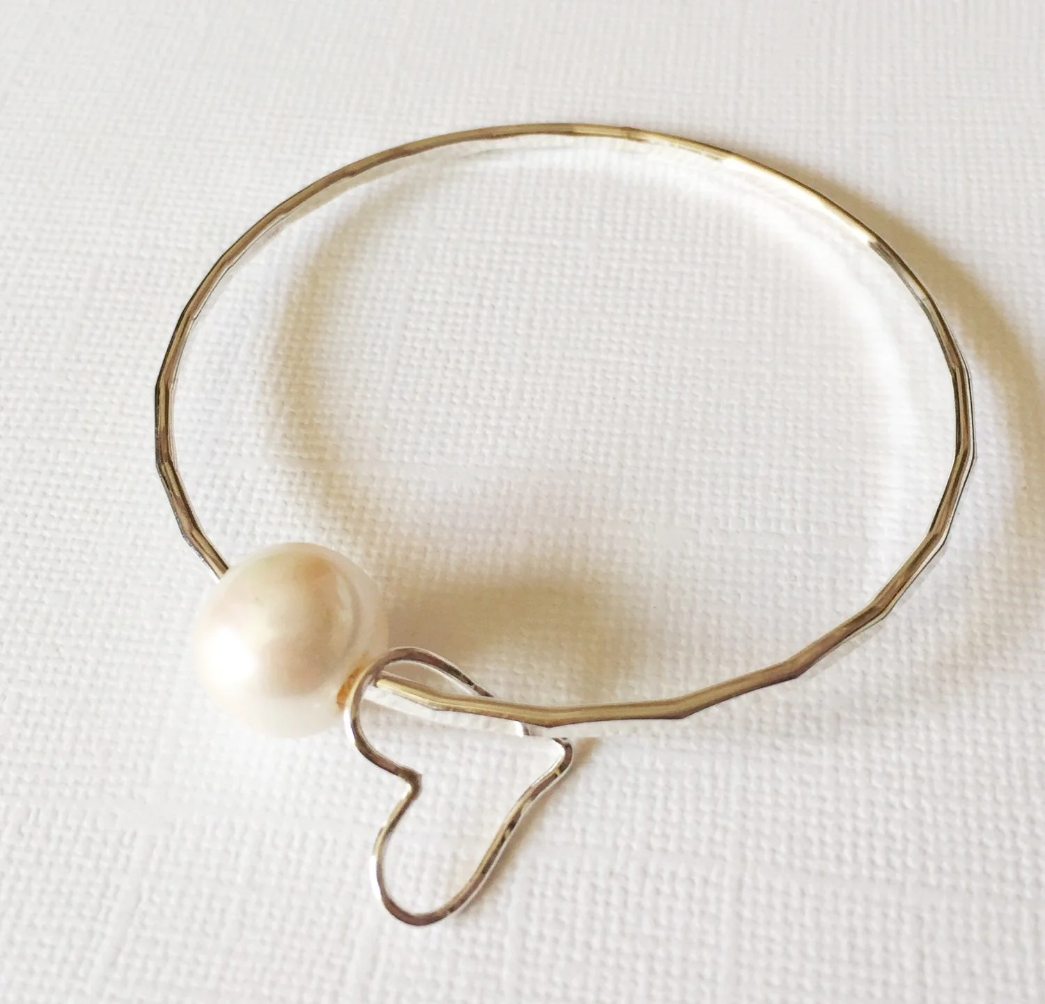 Bangle Aimee (B134) - Mitchell's Manufacturing Jewel