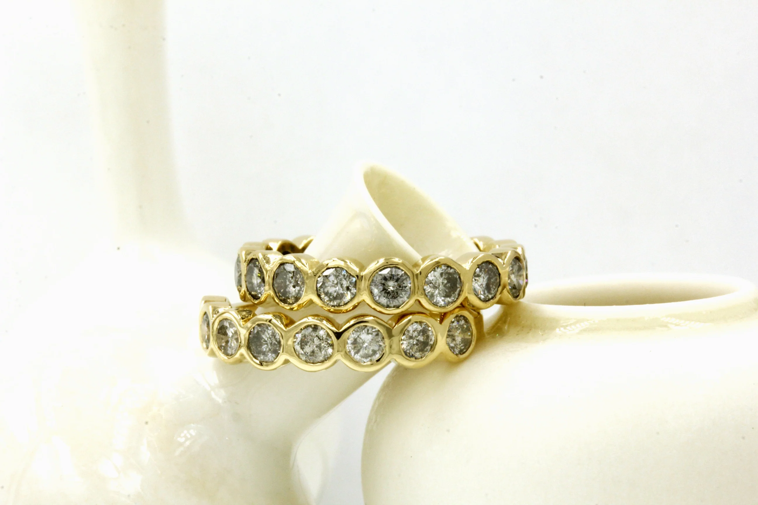 The Wallace: 14k Gold Hammered Salt and Pepper Diamond Eternity Band - Mitchell's Manufacturing Jewel