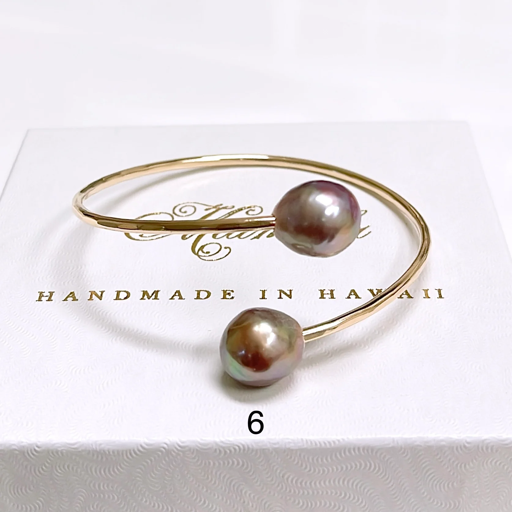 Baroque Edison pearls cuff - Mitchell's Manufacturing Jewel