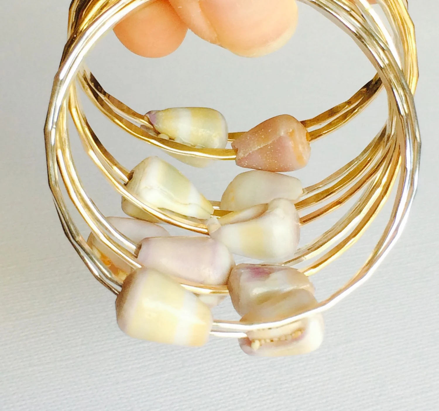 Bangle Kai (B120) - Mitchell's Manufacturing Jewel