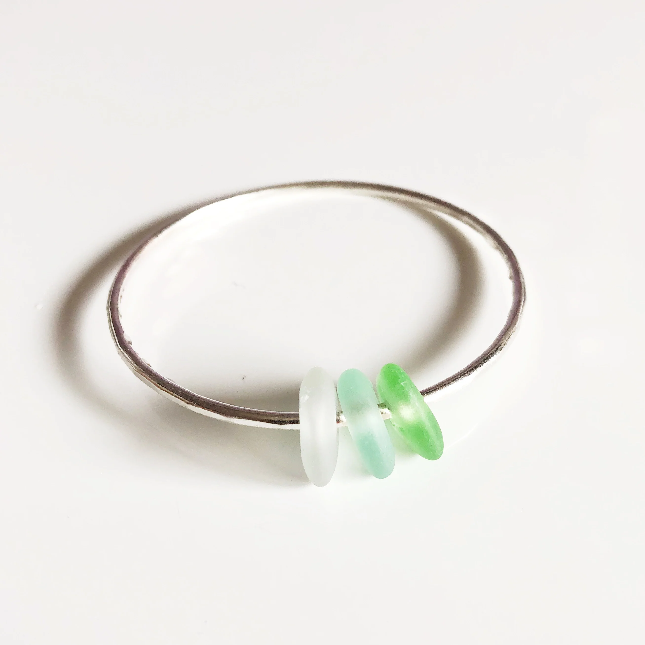 Bangle KAWAI - green ombré (B283) - Mitchell's Manufacturing Jewel