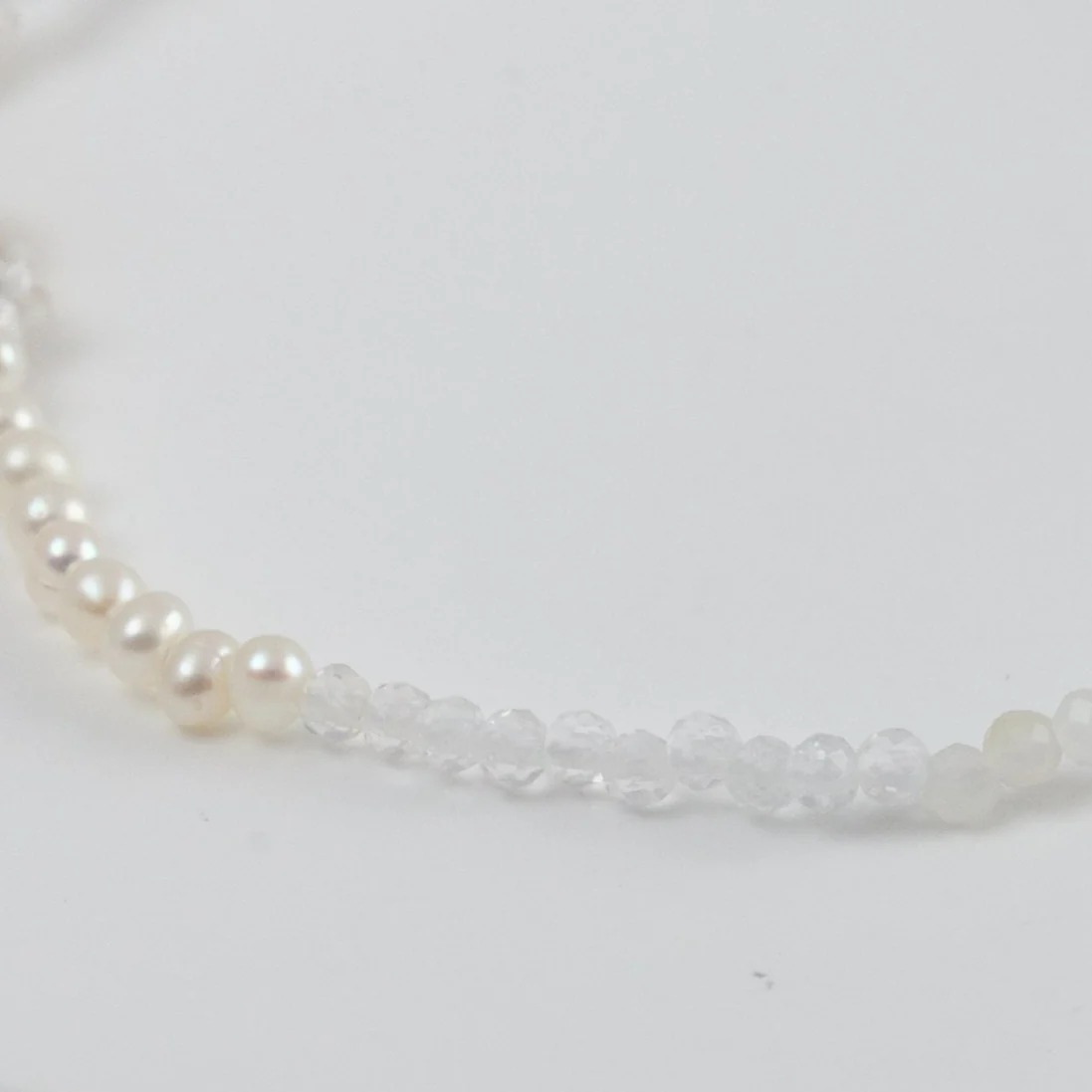 Lip smiley charm white gemstones beads bracelet - Mitchell's Manufacturing Jewel