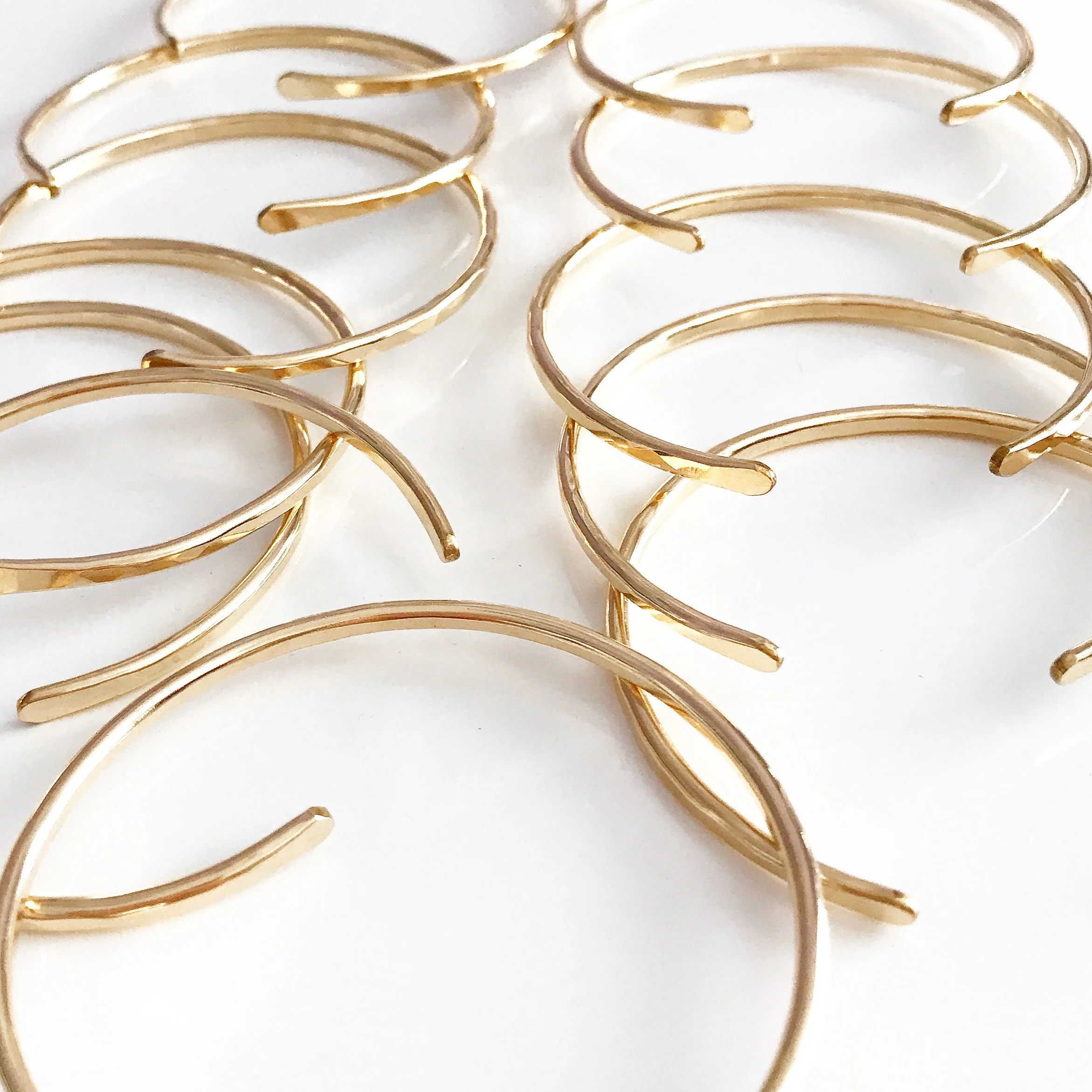 Cuff Lacey (B314) - Mitchell's Manufacturing Jewel