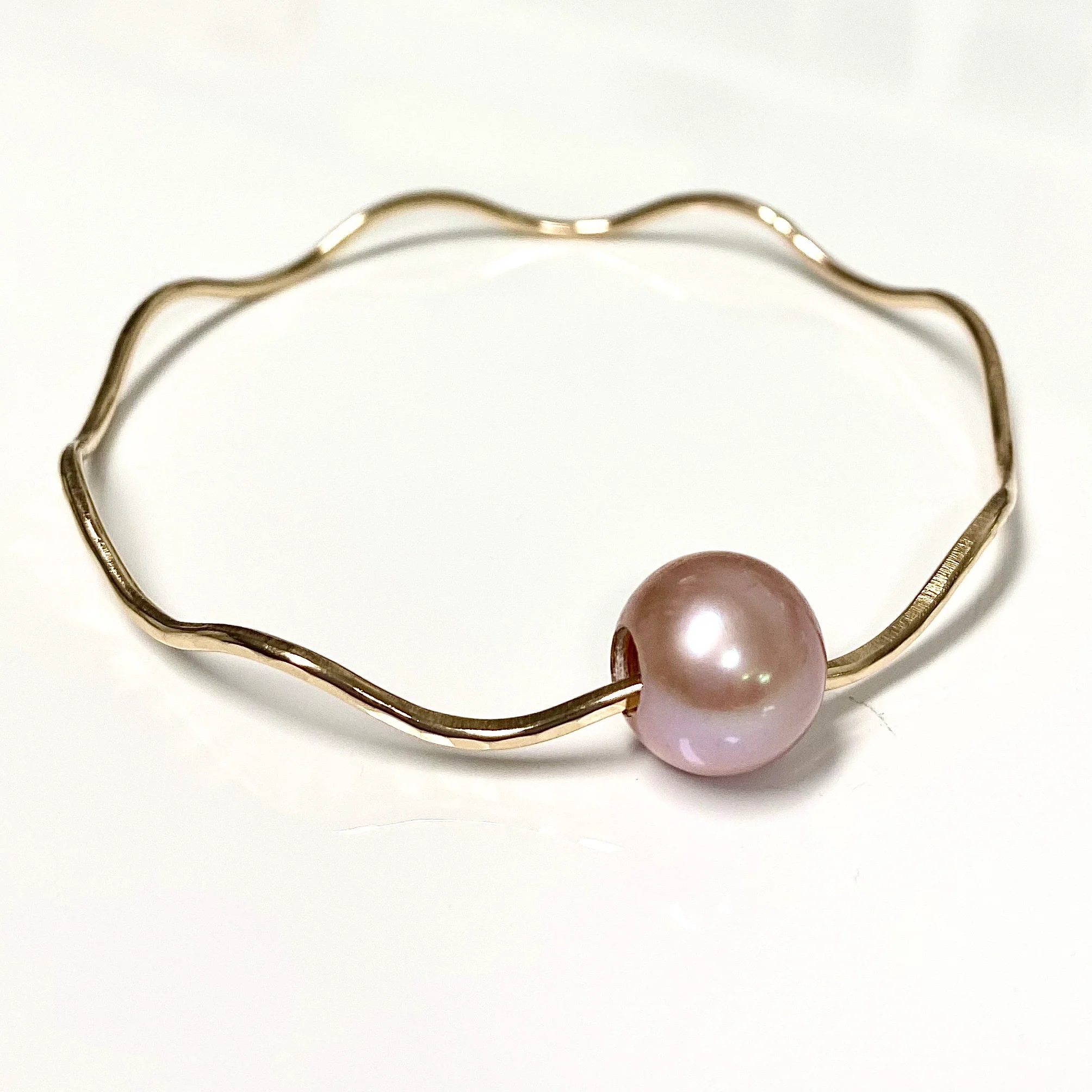 Bangle NOLA - pink Edison pearl (B450) - Mitchell's Manufacturing Jewel