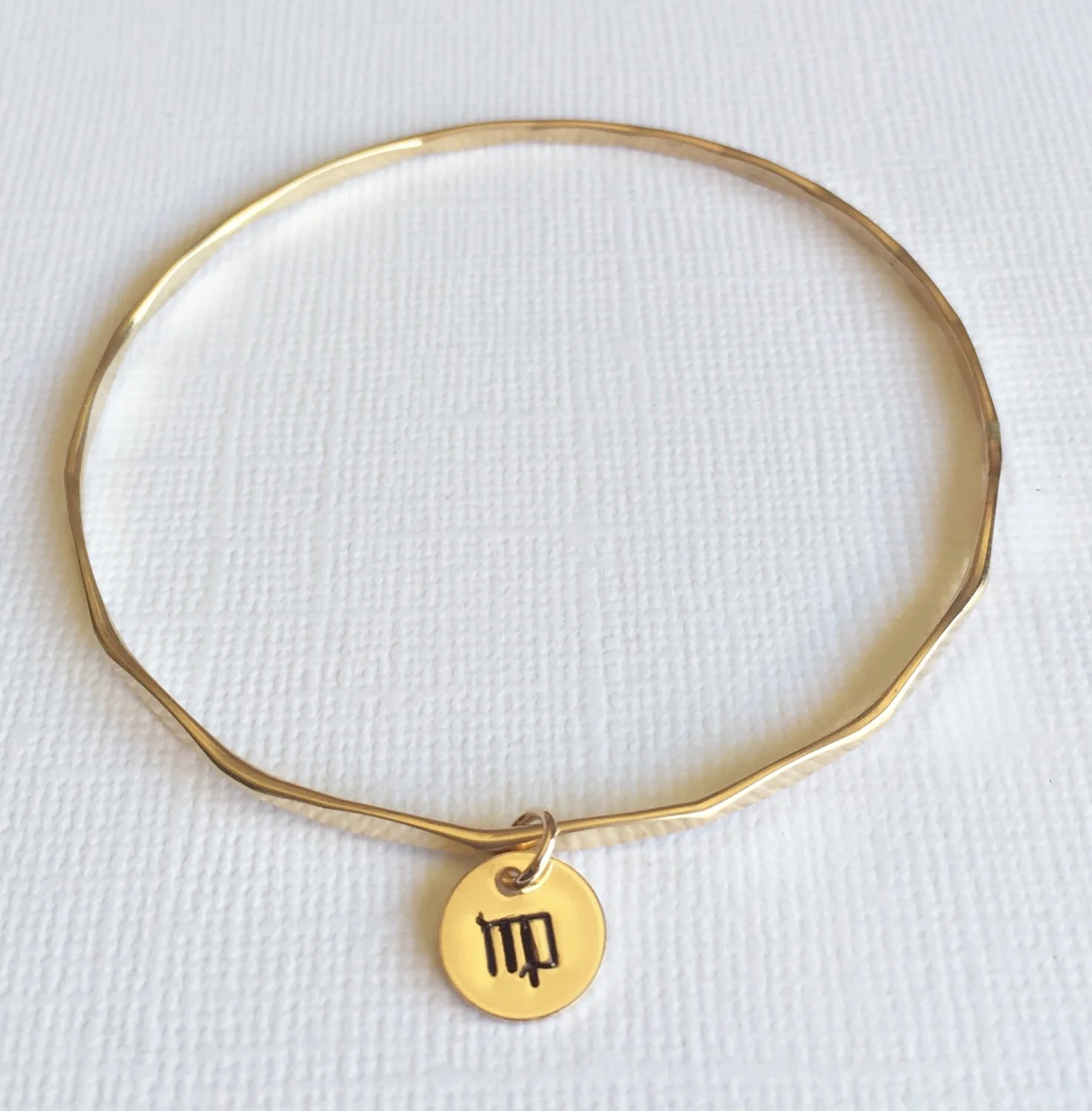 Bangle Carey (B182) - Mitchell's Manufacturing Jewel