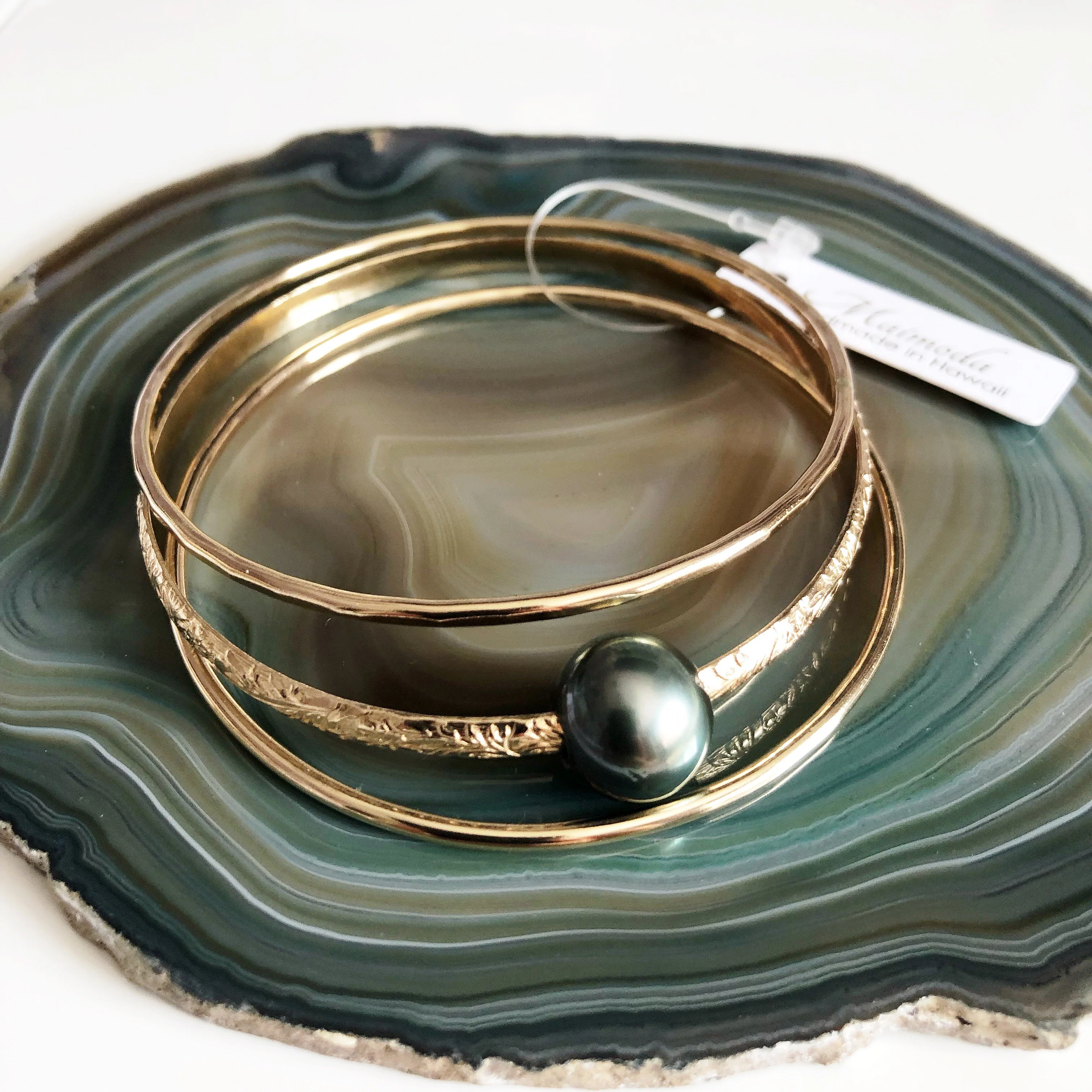 MOANI bangles set - tahitian pearl (B431) - Mitchell's Manufacturing Jewel