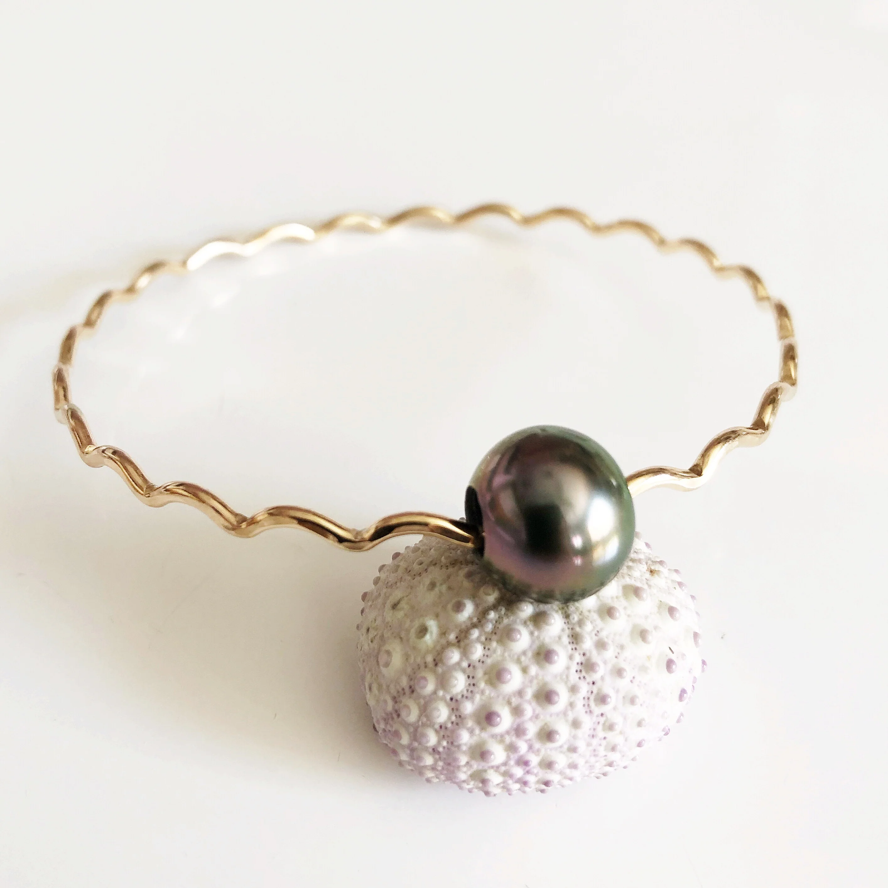 Bangle UNAHI - tahitian pearl (B420) - Mitchell's Manufacturing Jewel