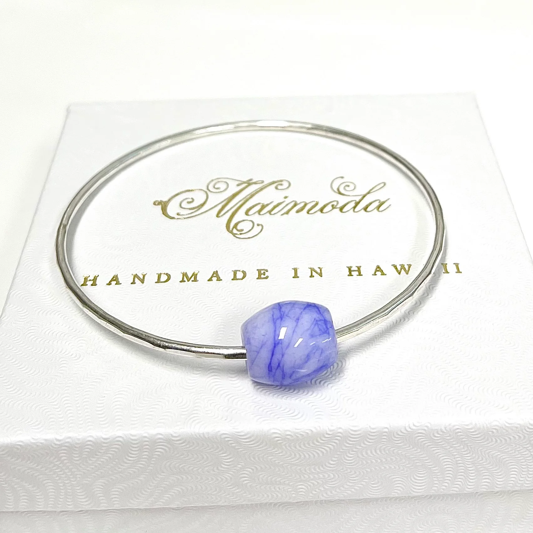 Bangle KEIKE - lavender jade bead bangle (B549) - Mitchell's Manufacturing Jewel