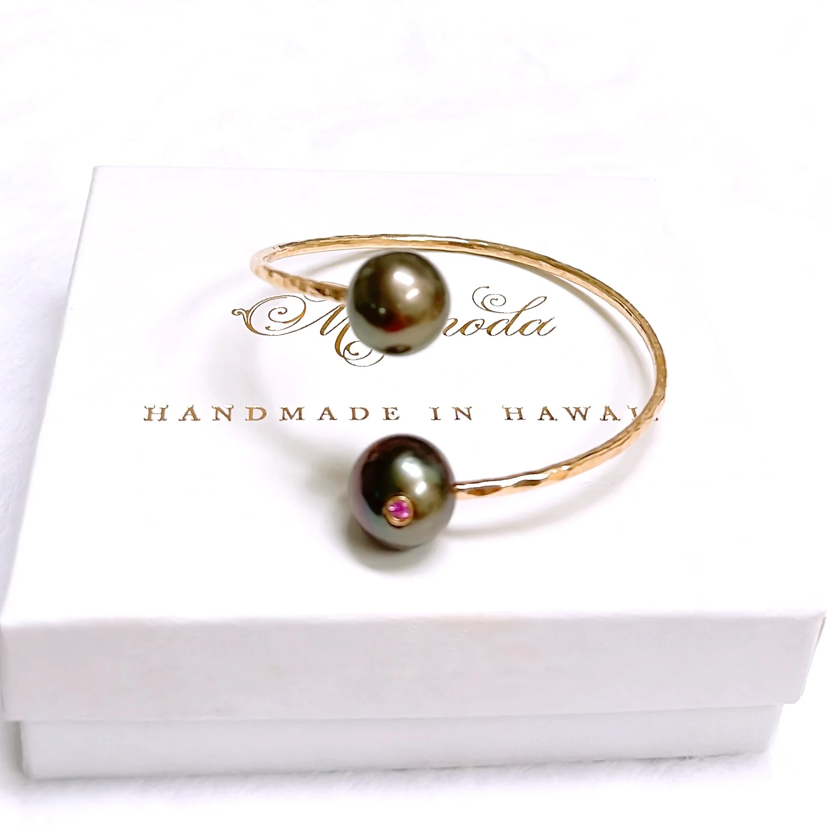 Cuff LEIA - tourmaline Tahitian pearl - Mitchell's Manufacturing Jewel