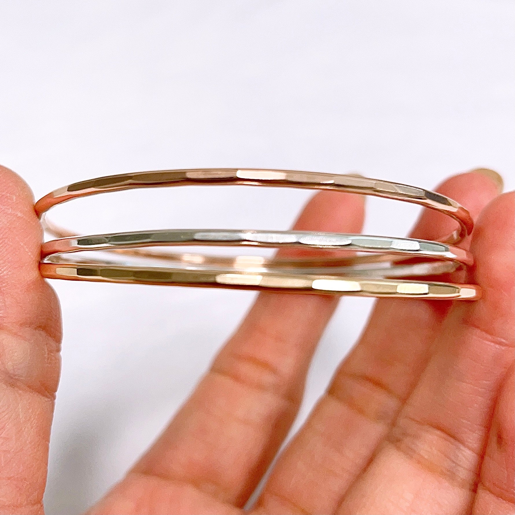 Kelii bangles set (B199) - Mitchell's Manufacturing Jewel