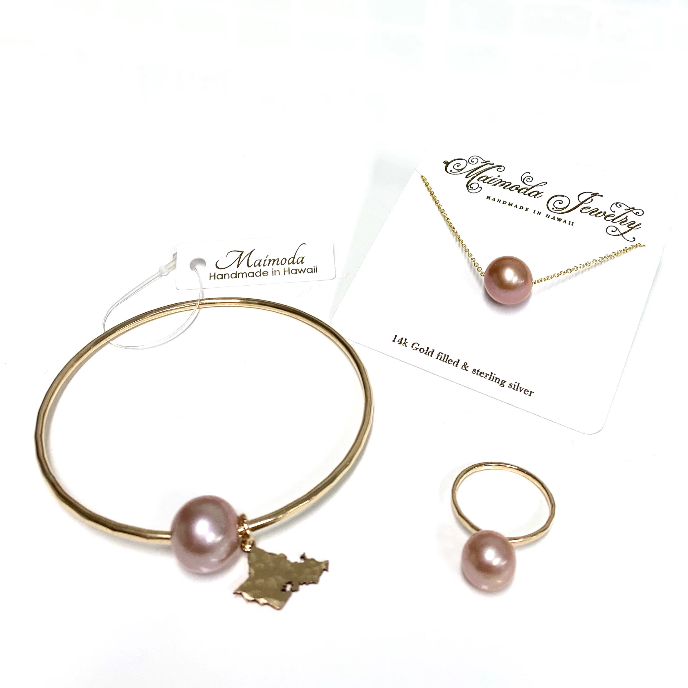 Oahu charm bangle - pink Edison pearl - Mitchell's Manufacturing Jewel