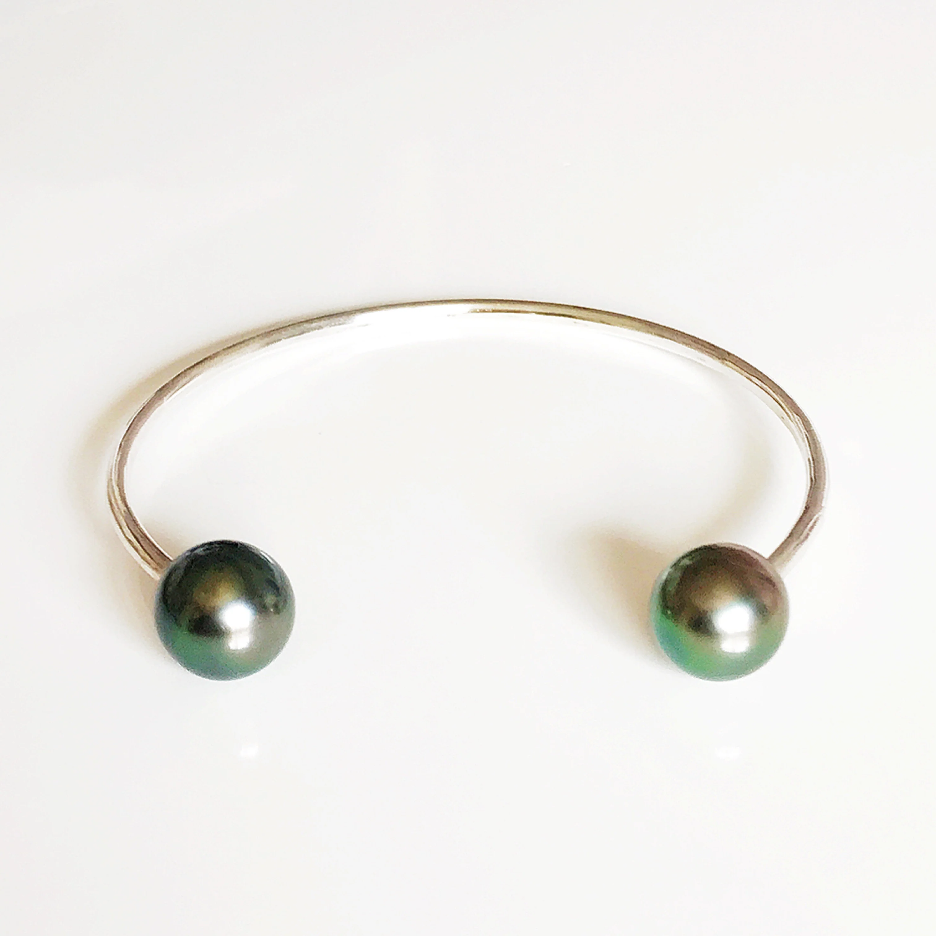 Cuff Adora - tahitian pearls (B100) - Mitchell's Manufacturing Jewel
