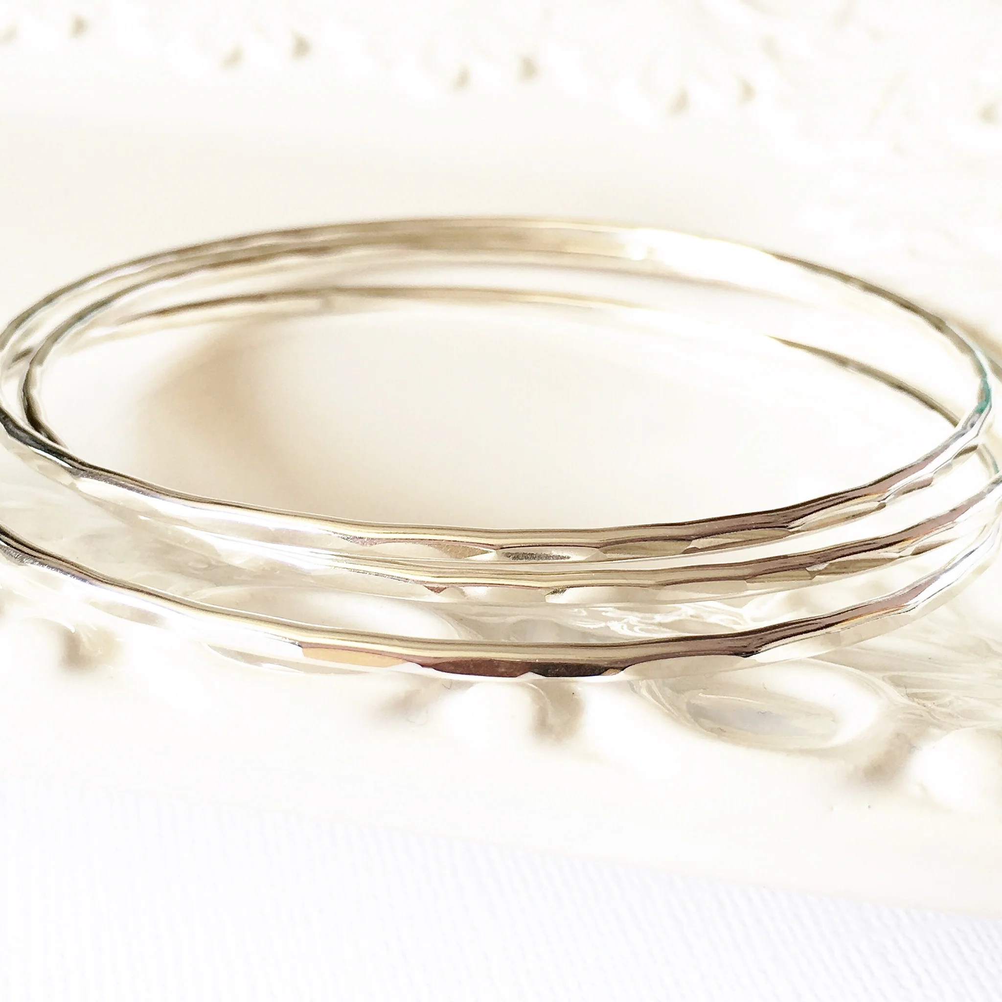 Carly bangles set - sterling silver (B166) - Mitchell's Manufacturing Jewel