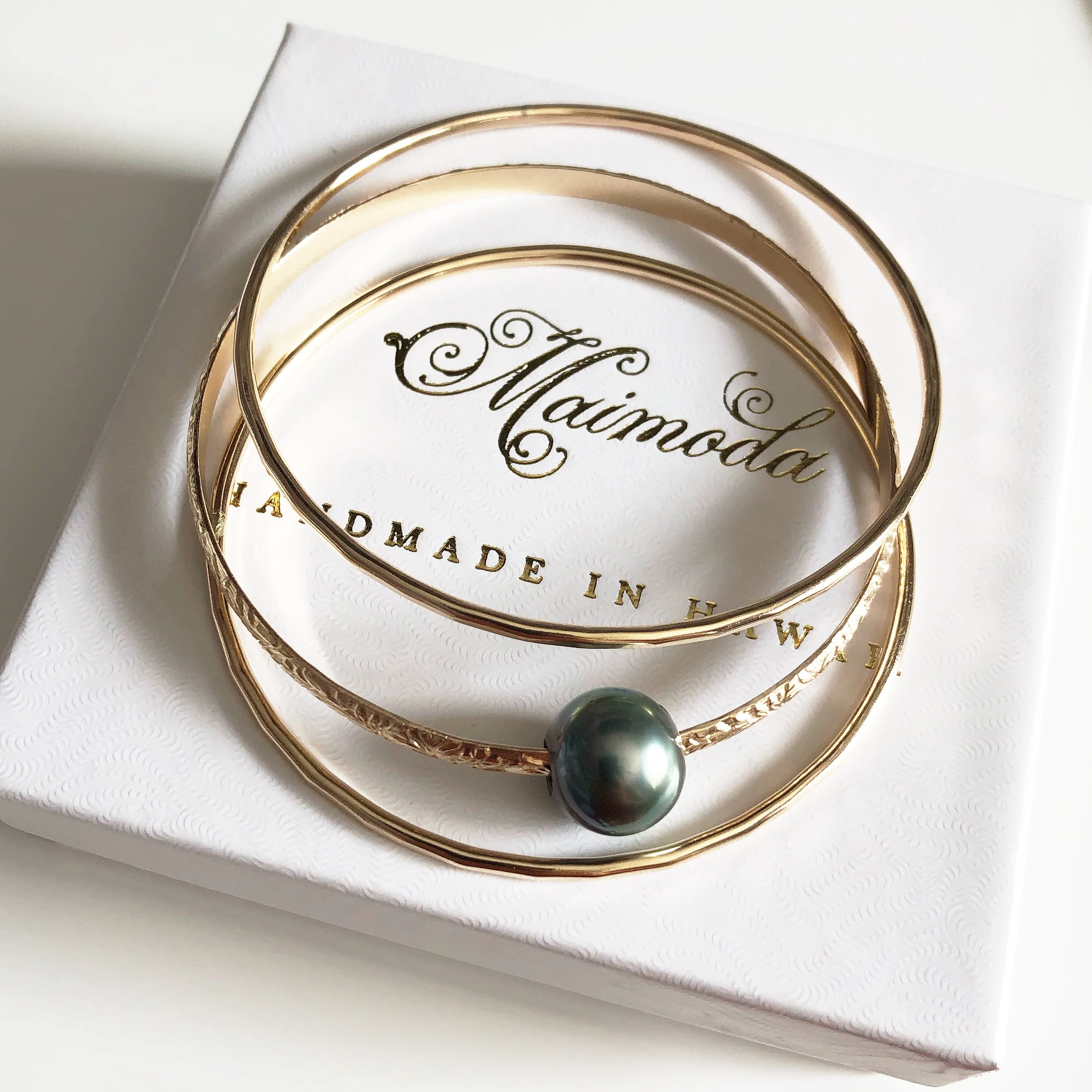 MOANI bangles set - tahitian pearl (B431) - Mitchell's Manufacturing Jewel