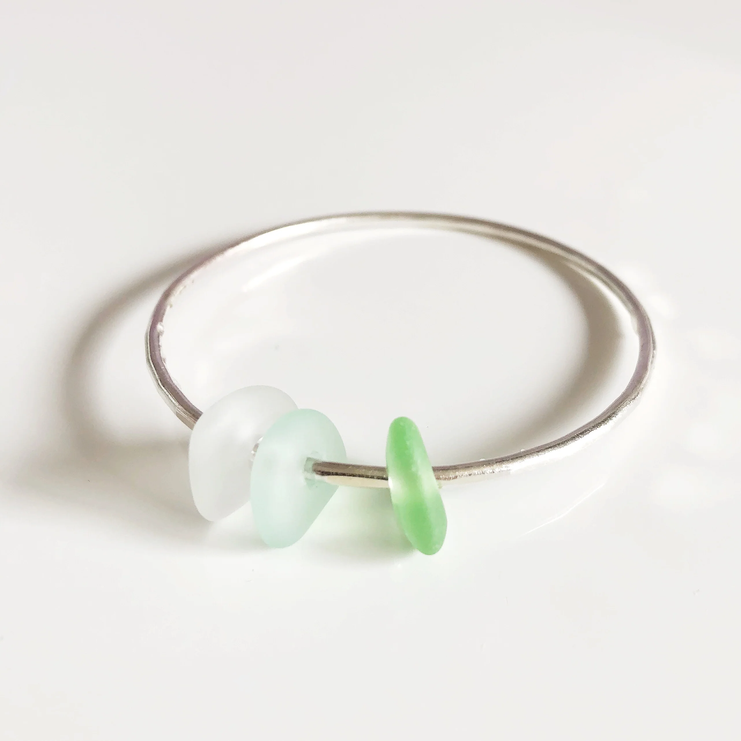 Bangle KAWAI - green ombré (B283) - Mitchell's Manufacturing Jewel