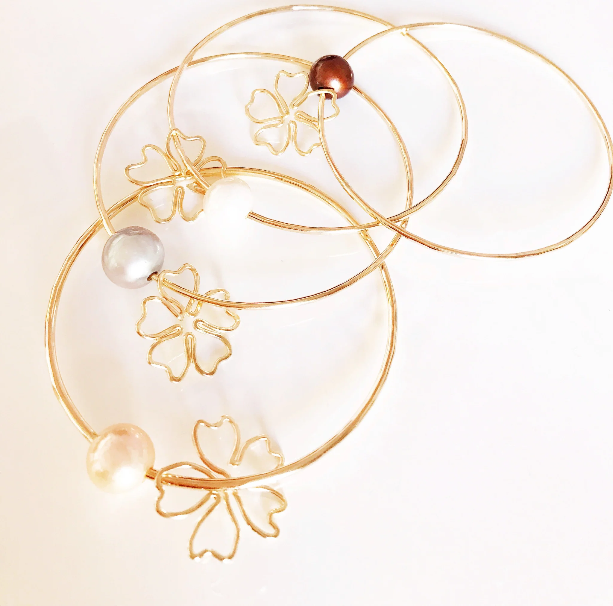 Cherry blossom bangle- white pearl (B300) - Mitchell's Manufacturing Jewel