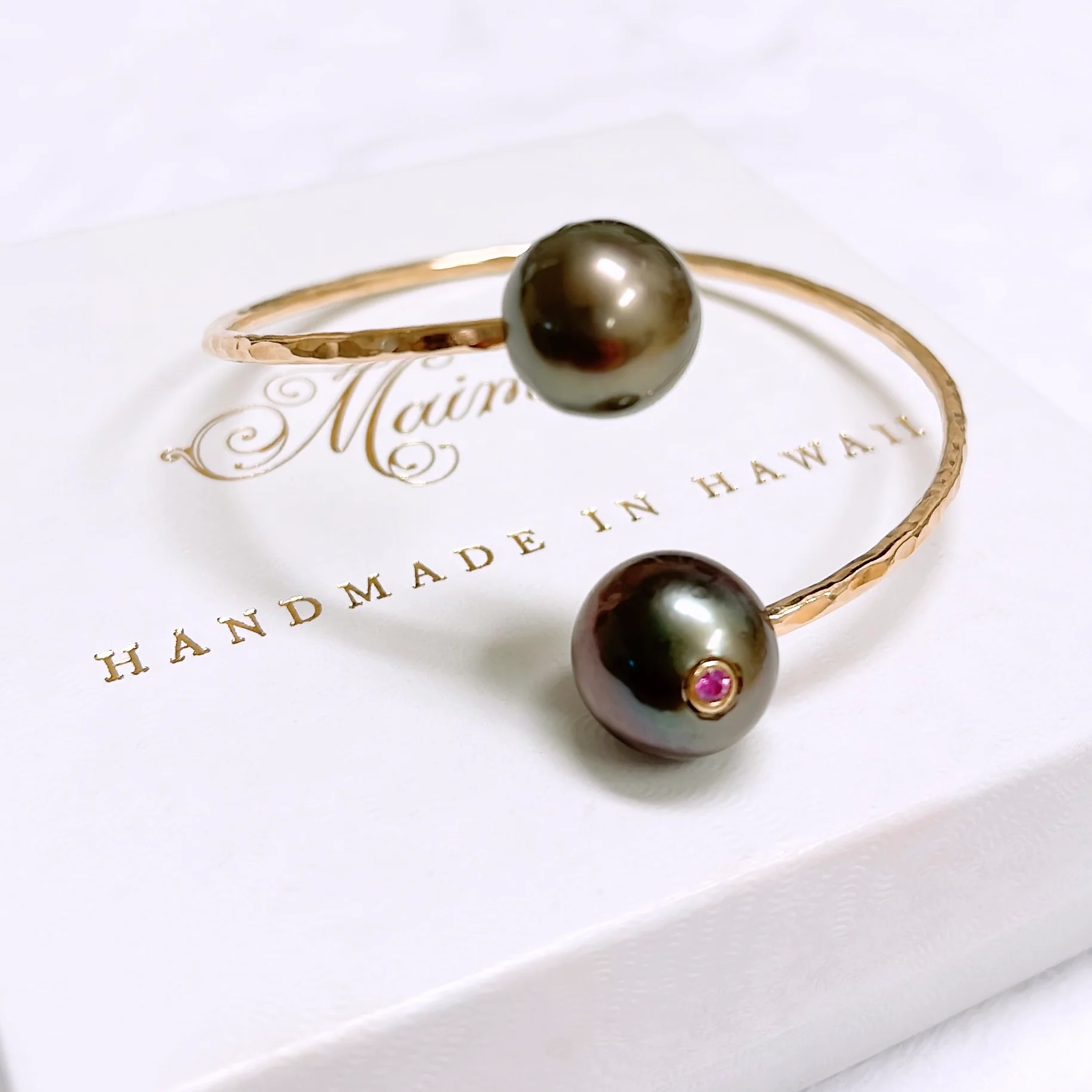 Cuff LEIA - tourmaline Tahitian pearl - Mitchell's Manufacturing Jewel