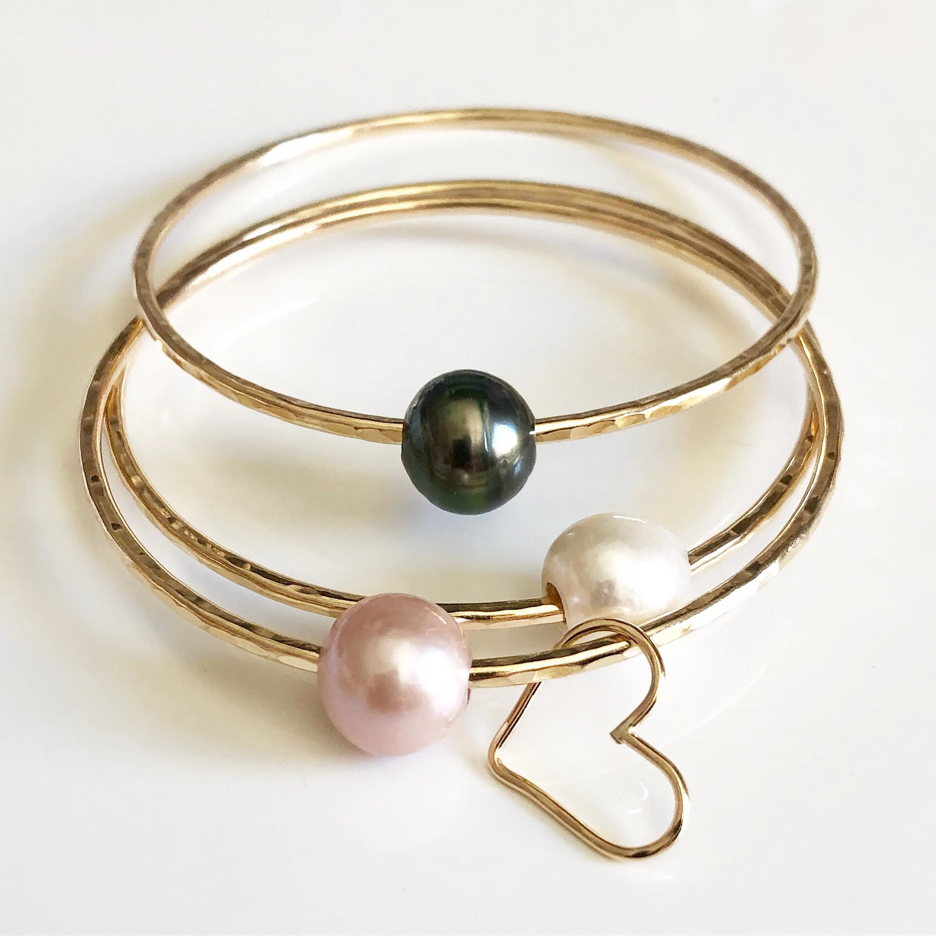 Camelia bangles set (B235) - Mitchell's Manufacturing Jewel