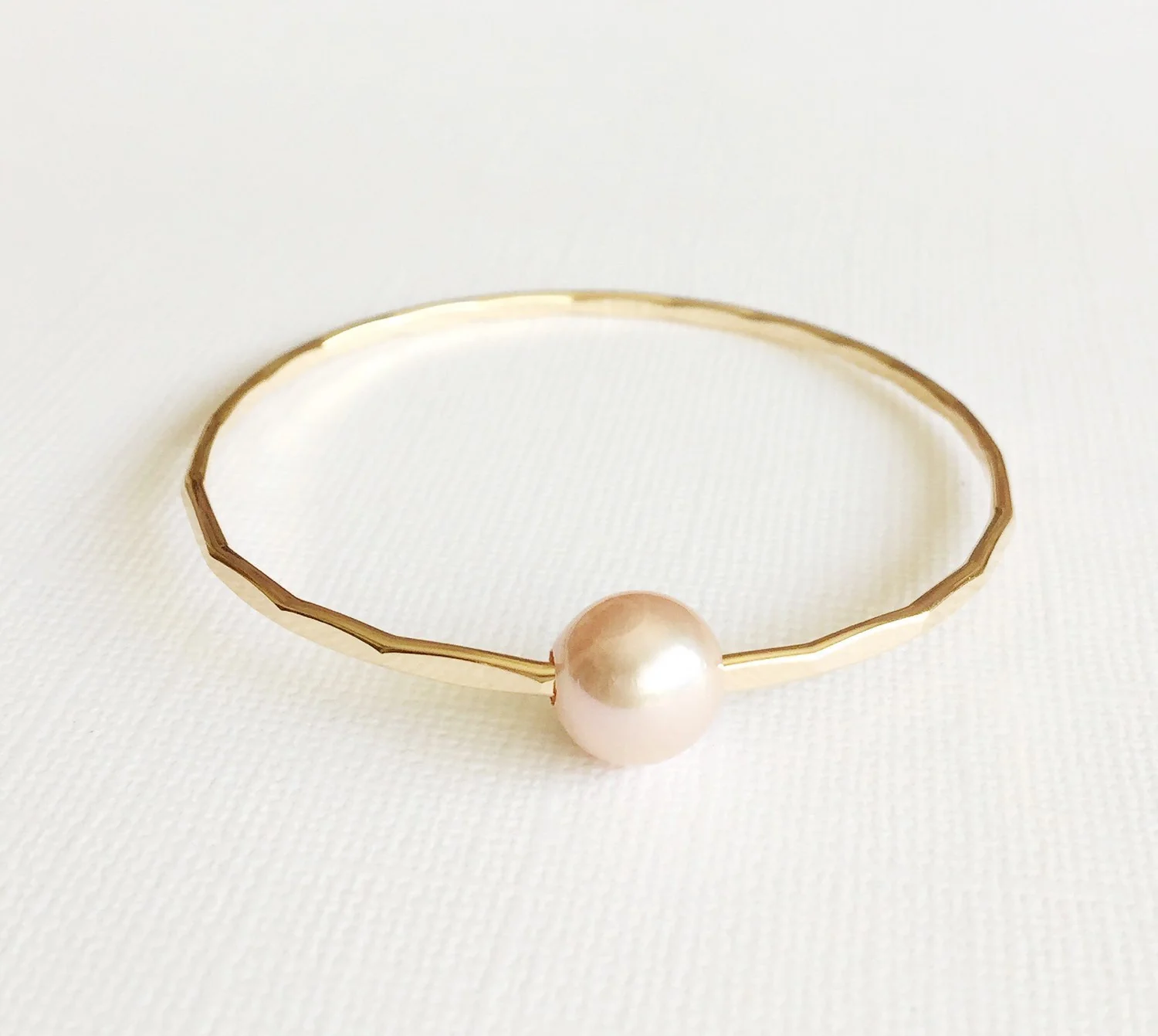 Bangle Mika - pink Edison pearl (B252) - Mitchell's Manufacturing Jewel
