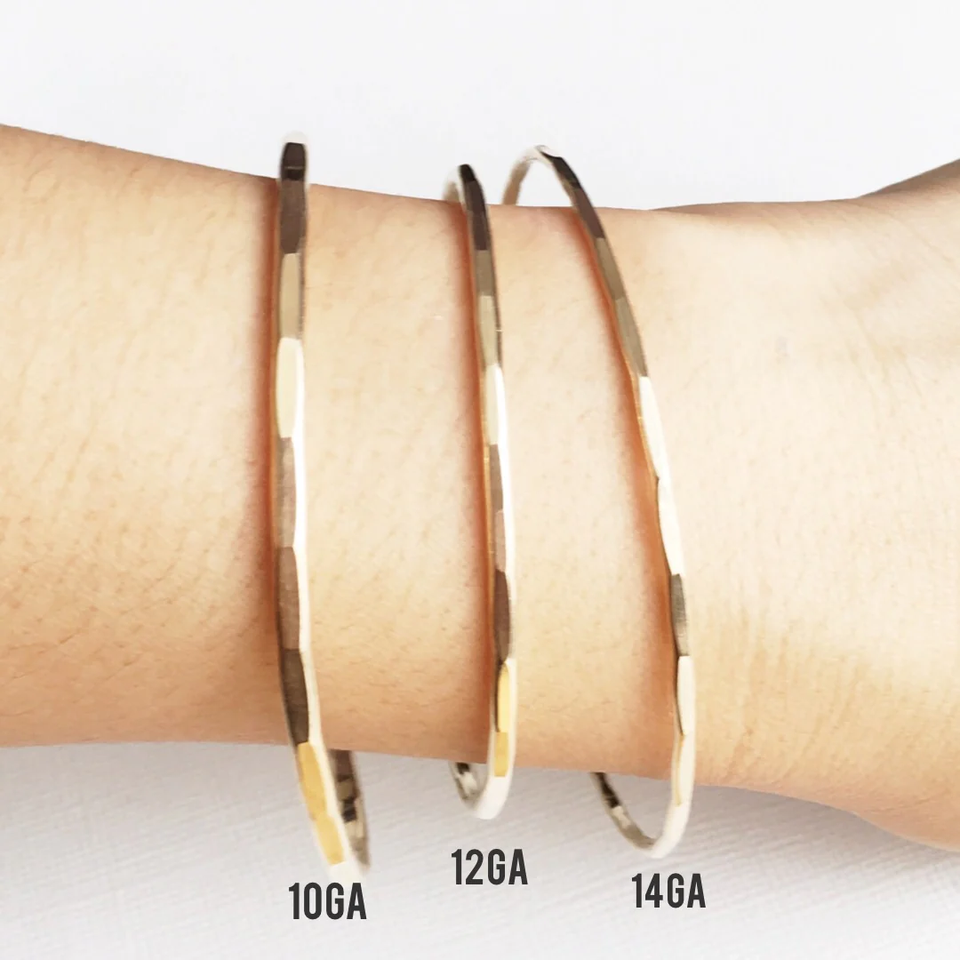 Maui charm bangle (B373) - Mitchell's Manufacturing Jewel