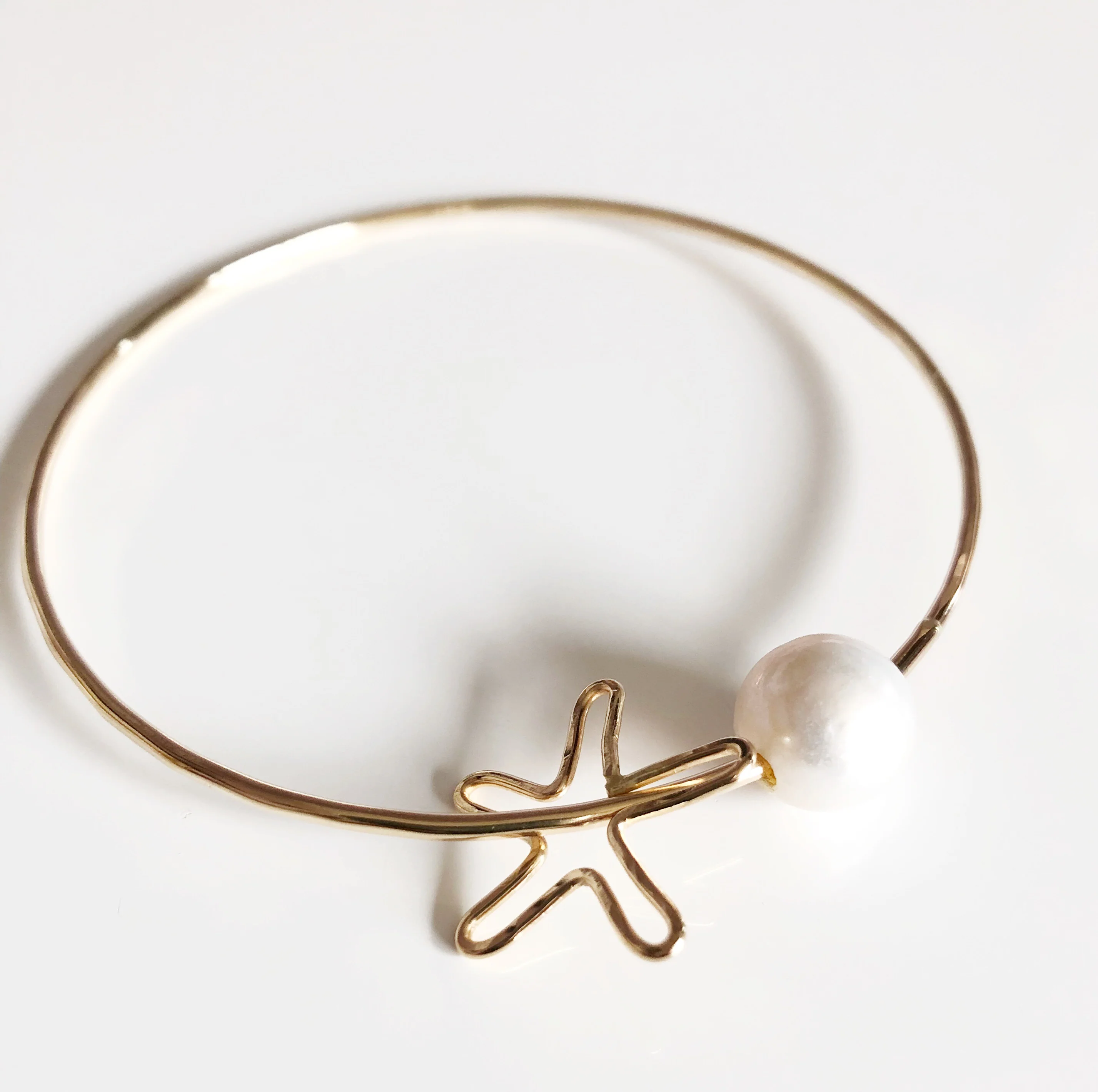 Starfish charm bangle - Fresh water pearl (B347) - Mitchell's Manufacturing Jewel