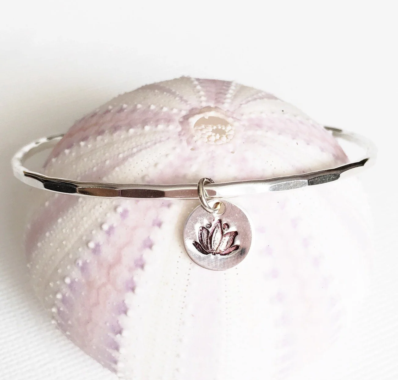 Bangle Haley - Lotus charm (B274) - Mitchell's Manufacturing Jewel