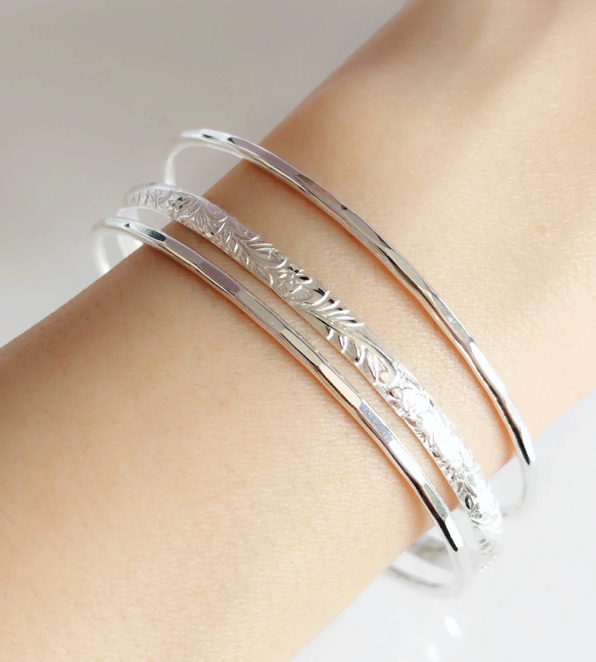 MOANI bangles set (B367) - Mitchell's Manufacturing Jewel