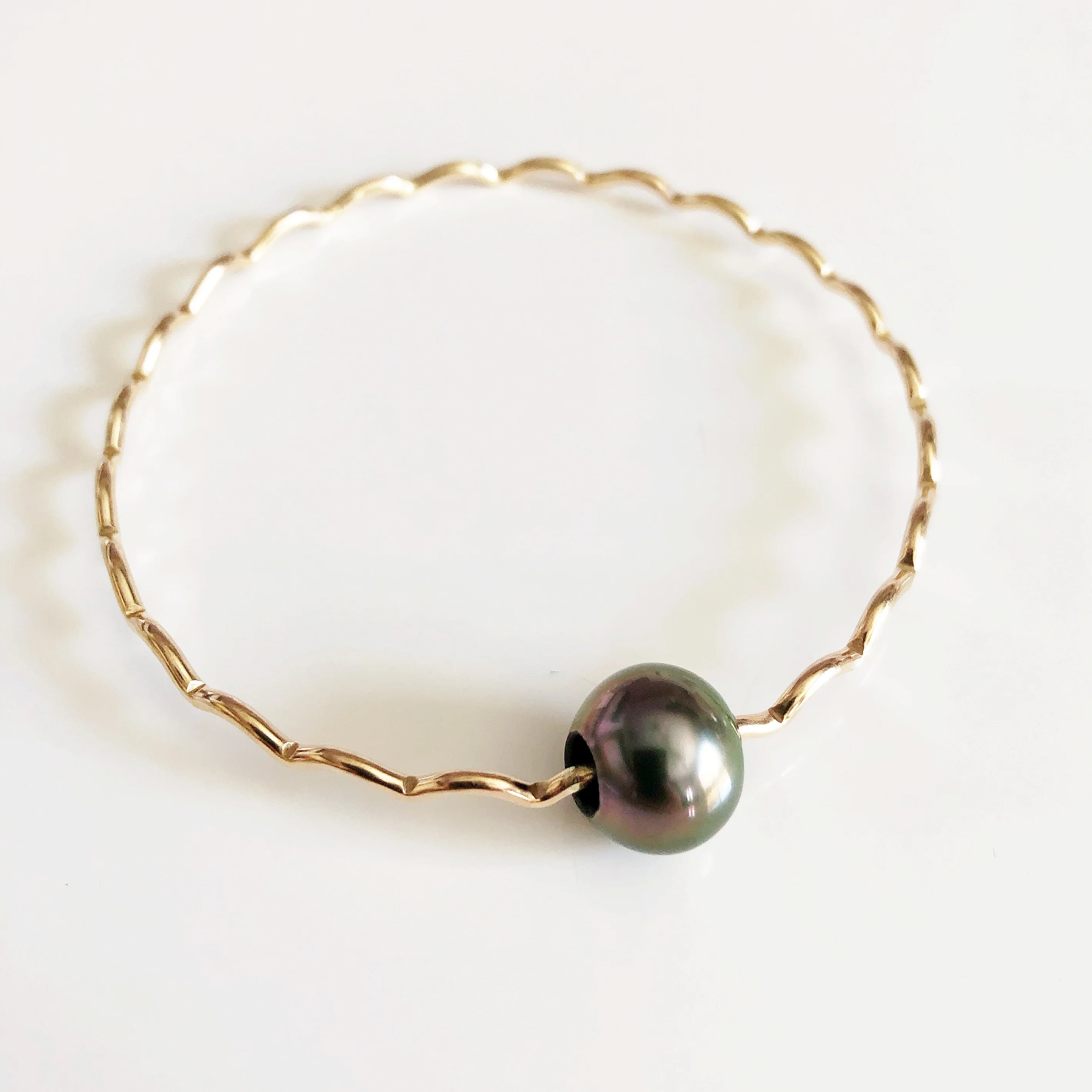 Bangle UNAHI - tahitian pearl (B420) - Mitchell's Manufacturing Jewel