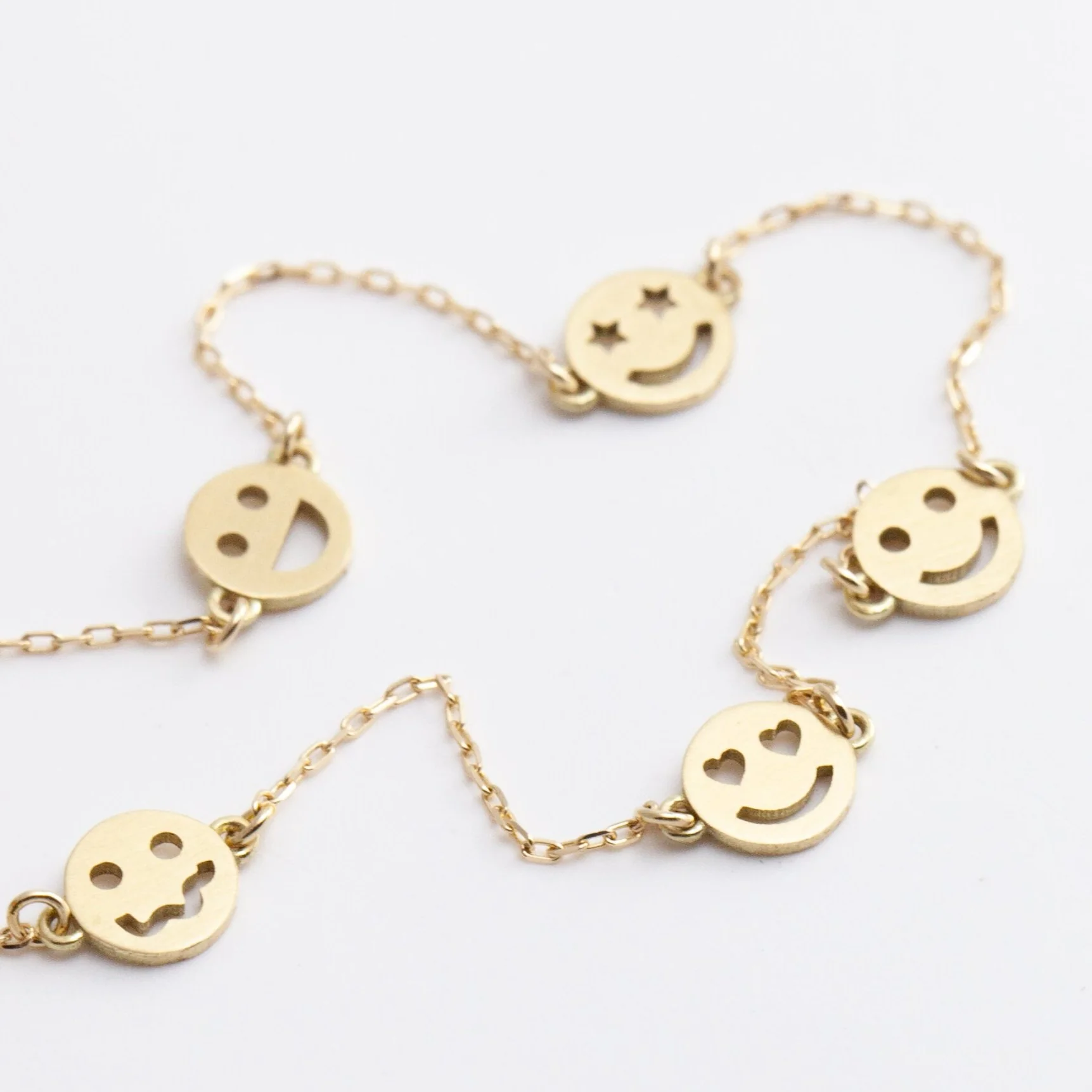 Five smiley bracelet - Mitchell's Manufacturing Jewel