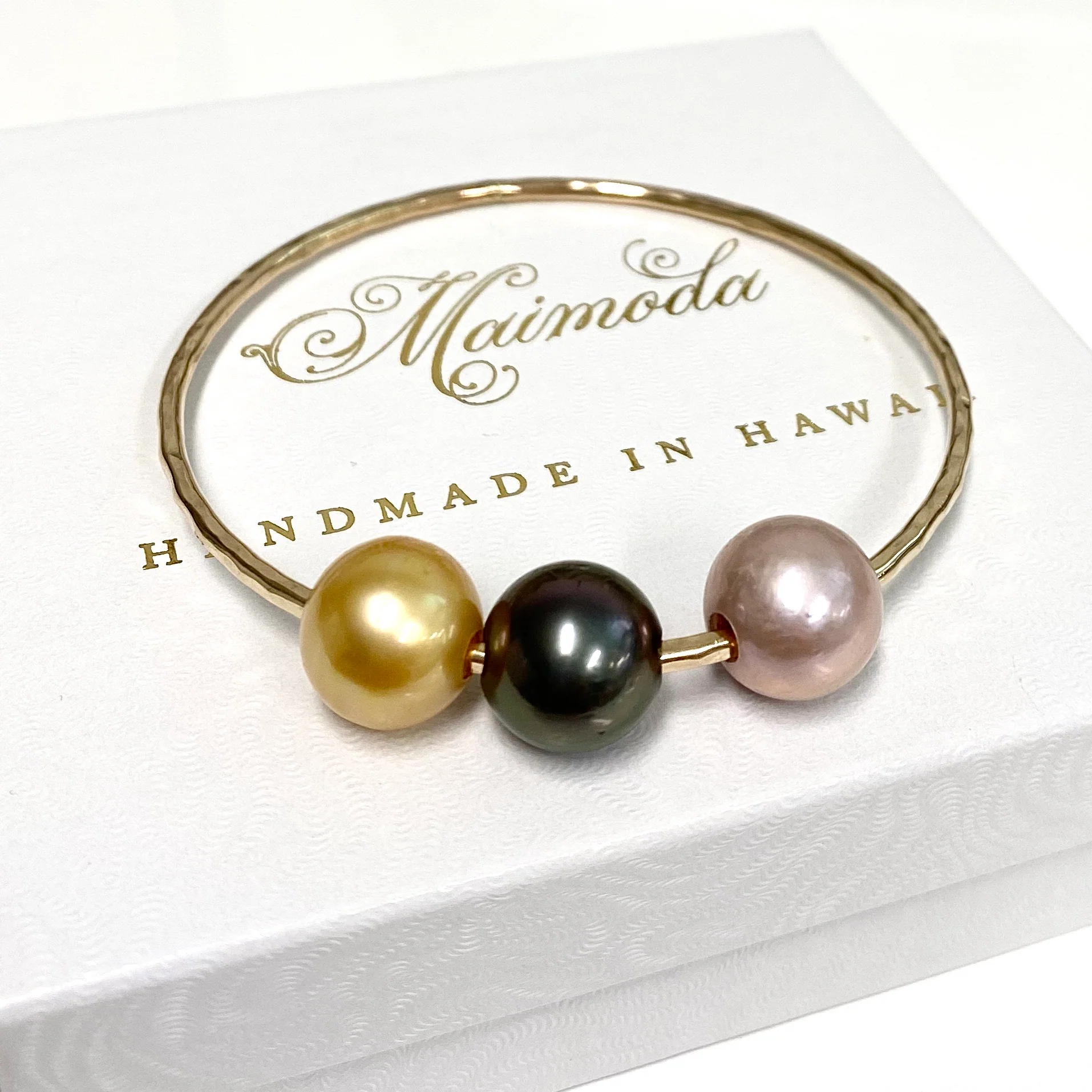 Bangle PAIGE - 11-12mm gold south sea , pink Edison and Tahitian pearl (B460) - Mitchell's Manufacturing Jewel