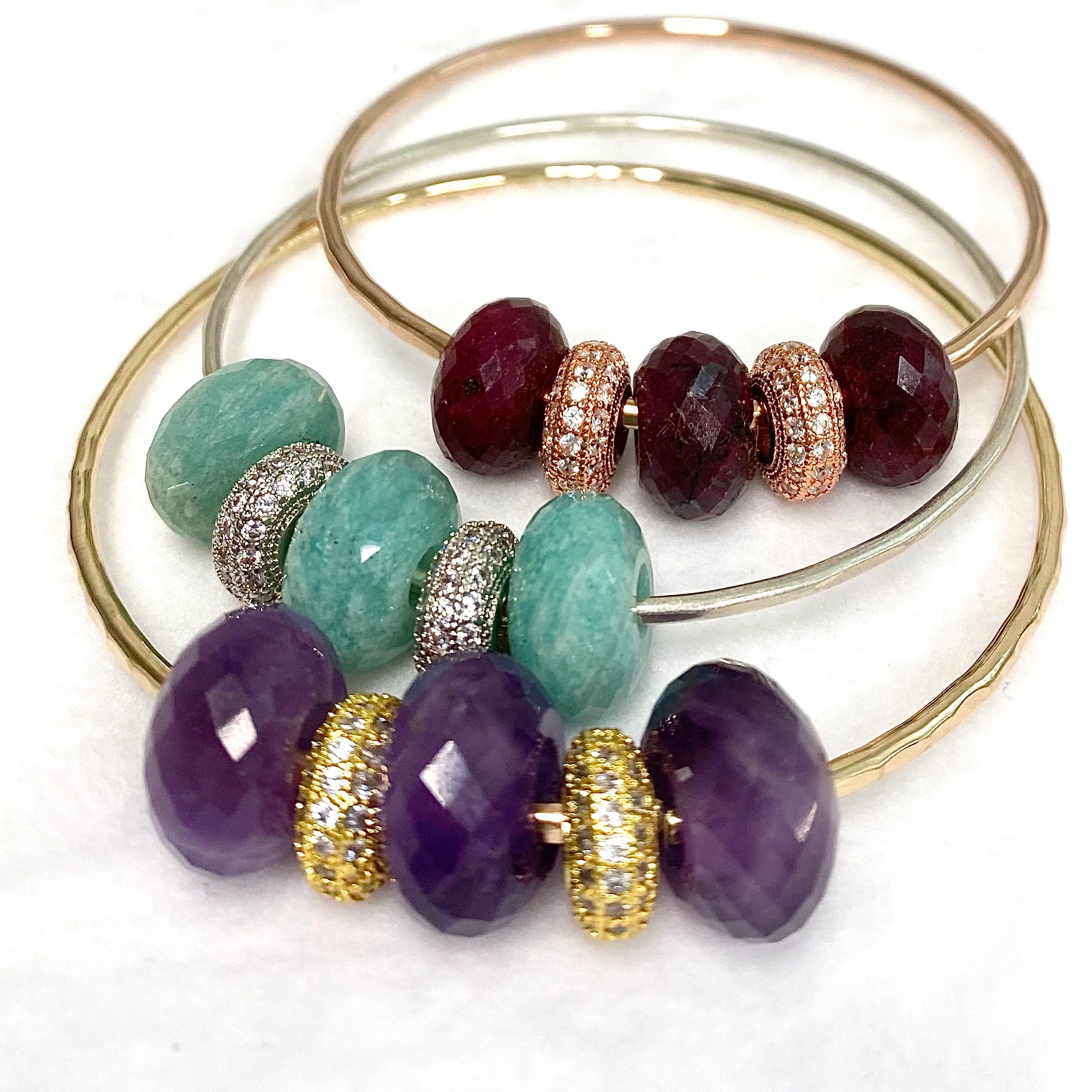 Bangle ANELI - gemstones - Mitchell's Manufacturing Jewel