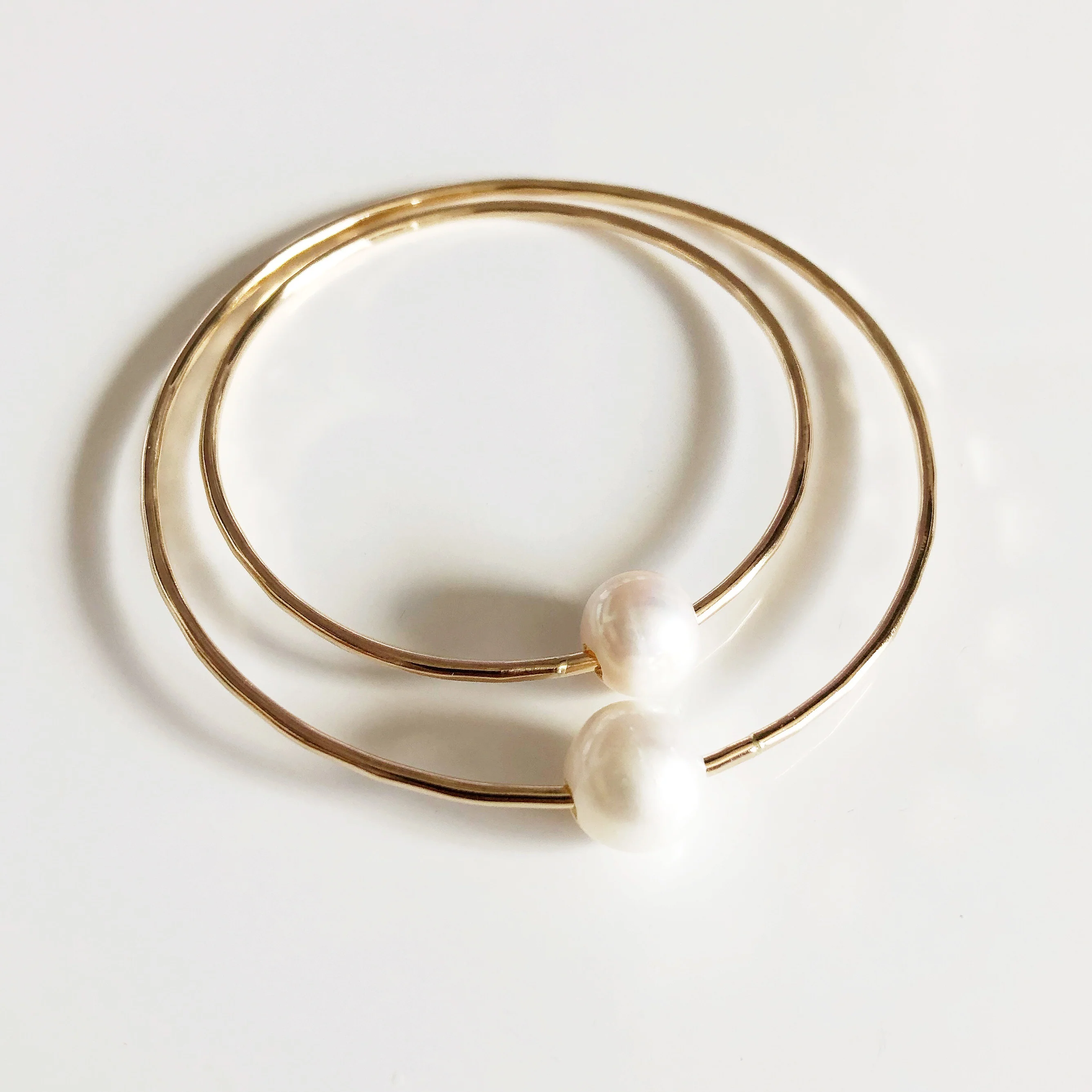 Amelia bangles set - white pearl (B154) - Mitchell's Manufacturing Jewel