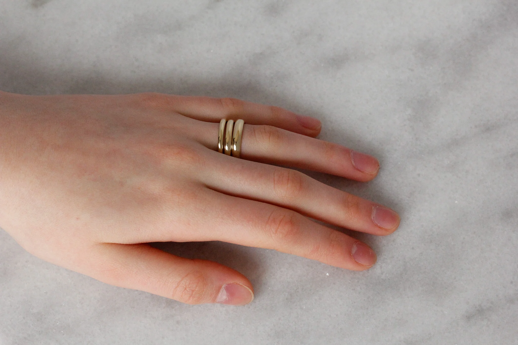 The Curve Half Round Band - Mitchell's Manufacturing Jewel