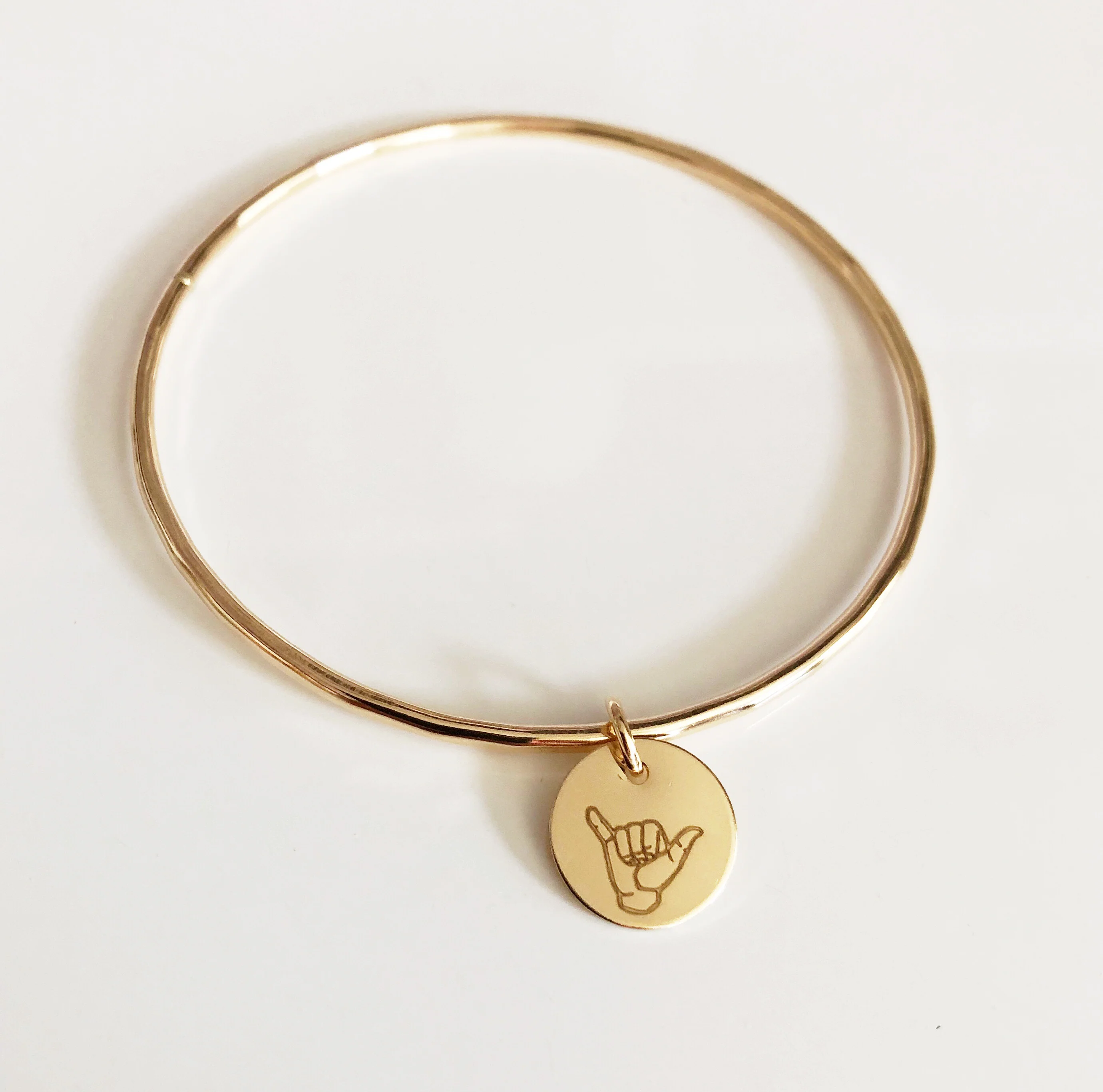 Bangle HALEY - Shaka charm (B542) - Mitchell's Manufacturing Jewel